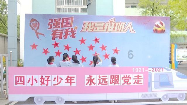 智能问答网页-这个人丑吗实话说?的机智解答